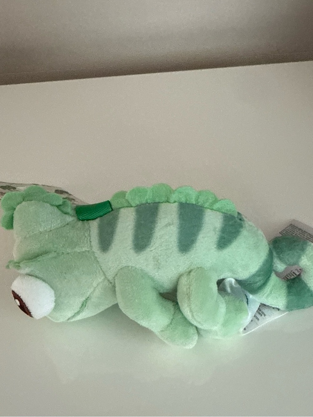 Disney Tangled Pascal  Bag Charm Cool New Primark - Picture 4 of 4